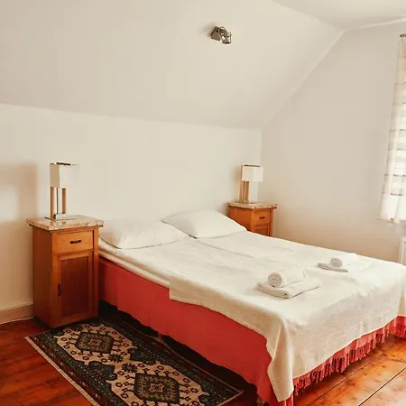 Villa Dom Lew *