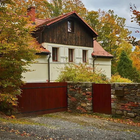 Villa Dom Lew